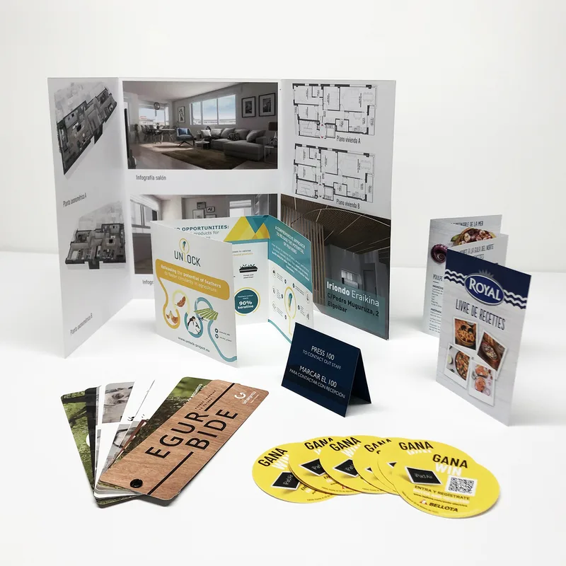 Flyers y desplegables impresos en abanico